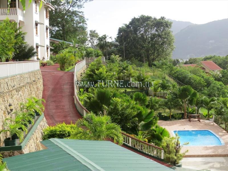 Готель La Fontaine Holiday Apartment 2*