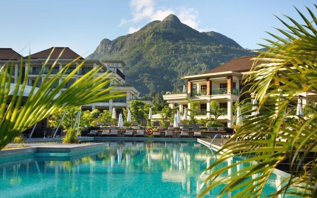 Отель Savoy Resort & Spa 5*