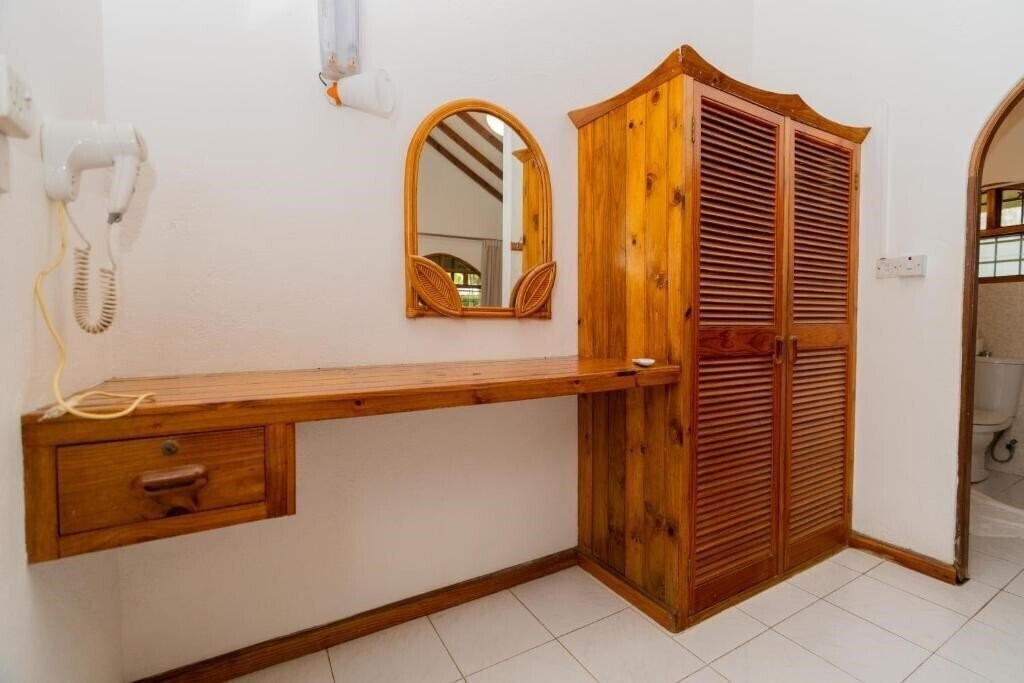 Фото Romance Bungalows 2*