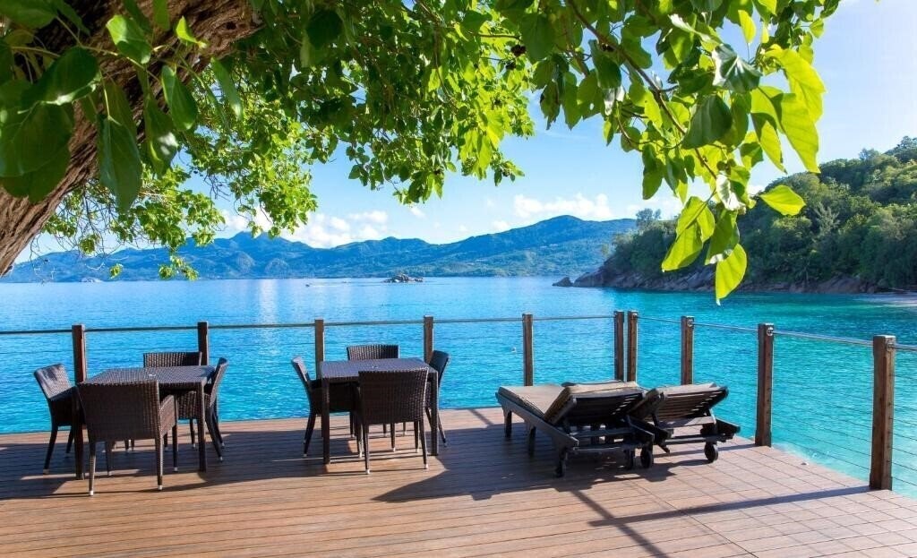 Готель Anse Soleil Beachcomber 4*