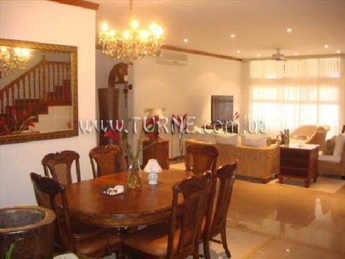 Готель Bay View 3*