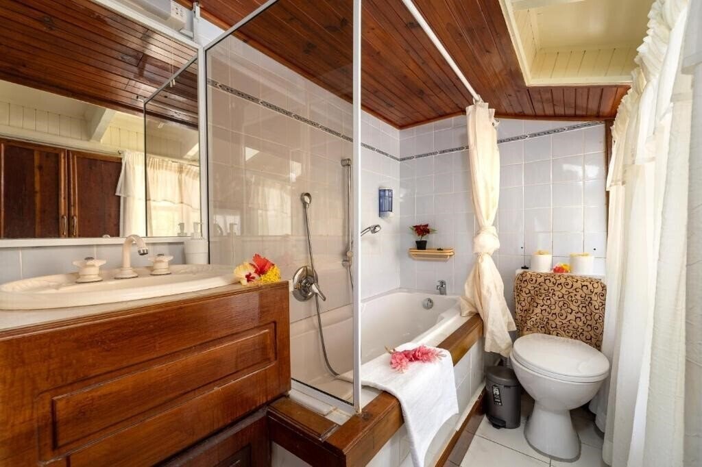 Фотографія Carana Hilltop Villa 3*