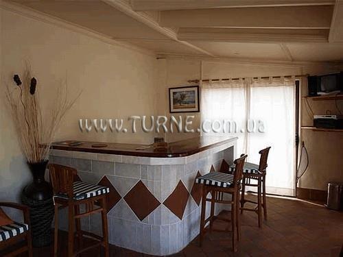 Фото Carana Hilltop Villa 3*