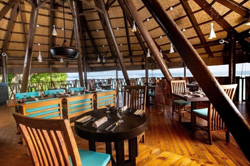 Картинка Coral Strand Hotel 4*