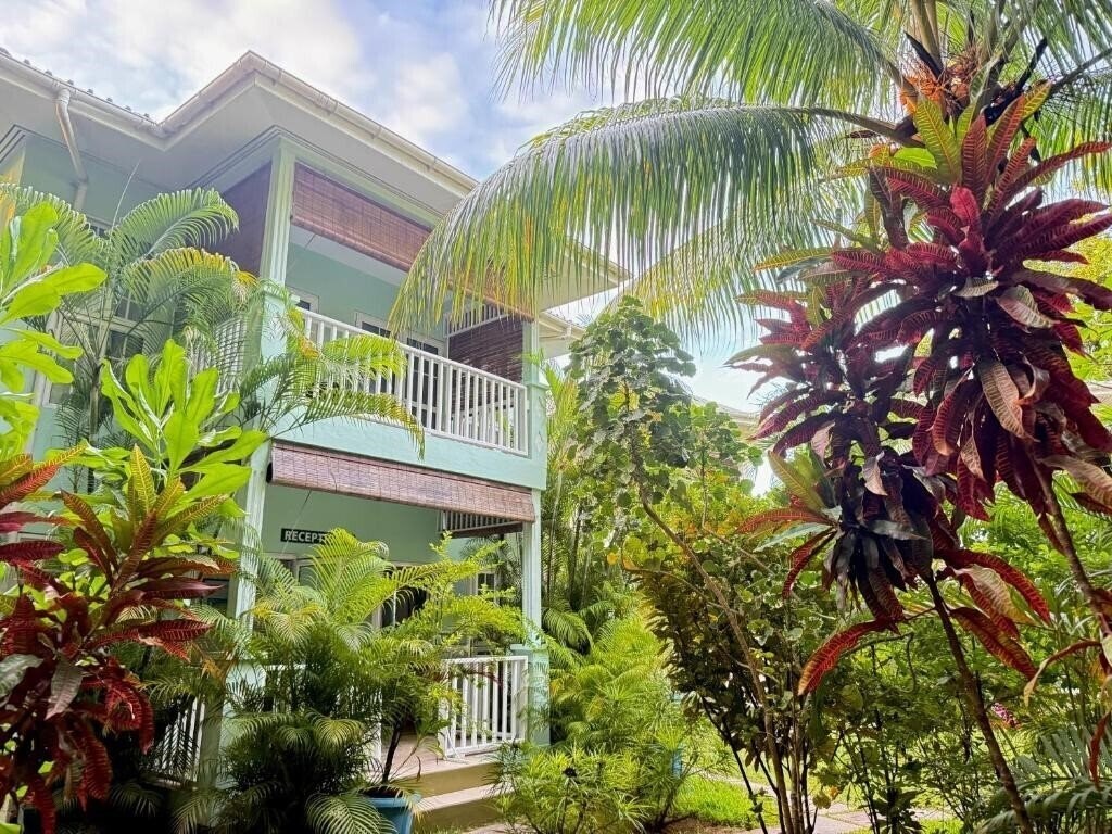 Готель Bord Mer Villa 2*