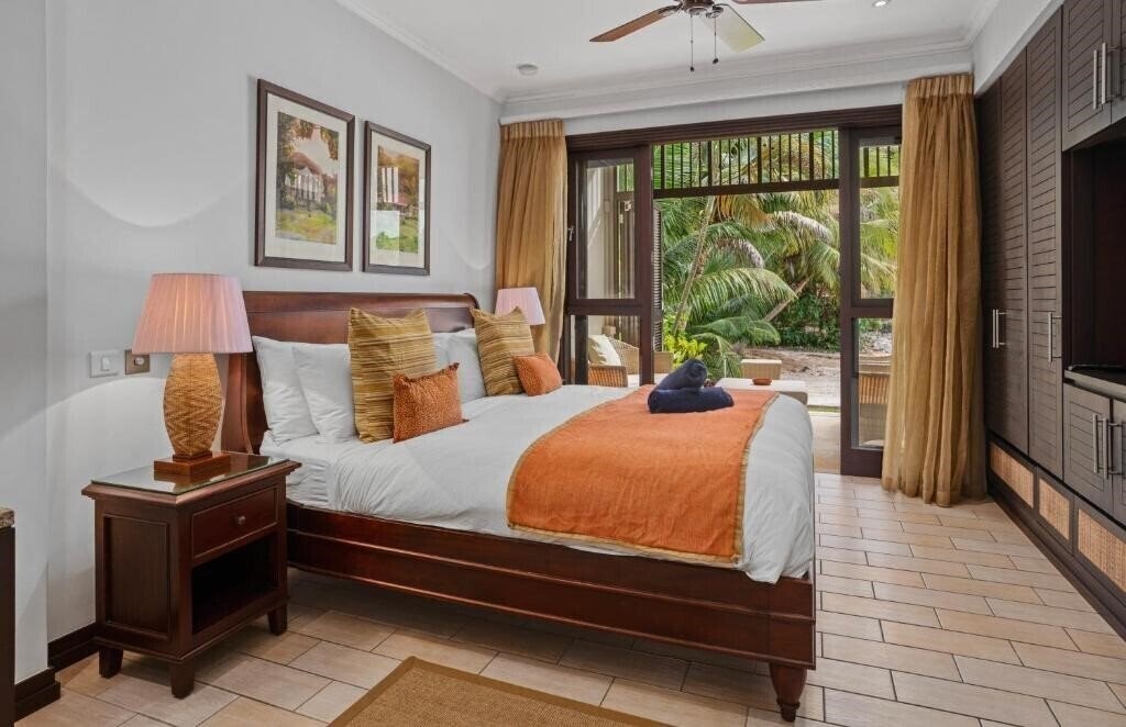 Фотографія Eden Island_self Catering Villa вилла