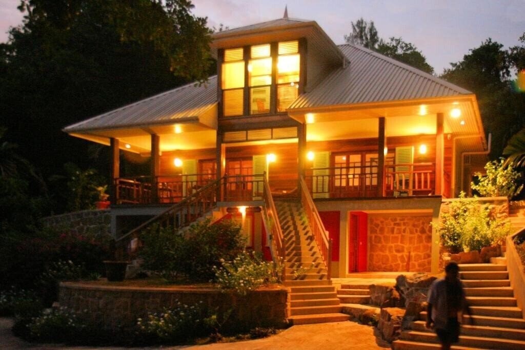 Готель Demeure De Cap Macon 3*