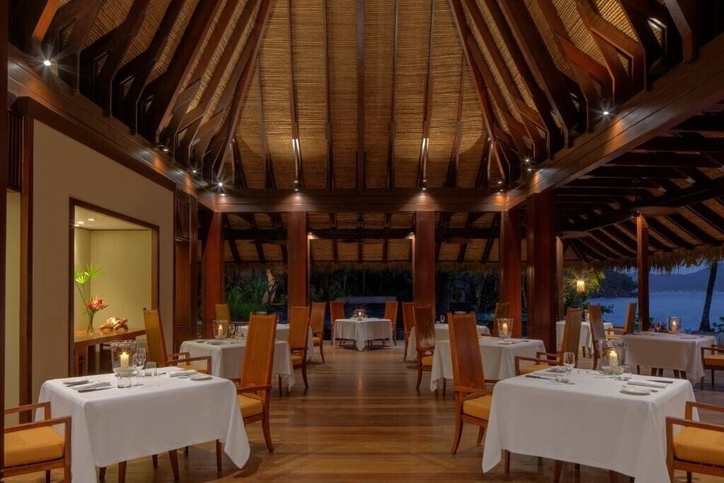 Картинка Anantara Maia Seychelles Villas 5*