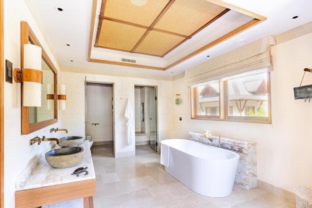 Фотографія L’Escale Resort Marina & Spa 5*
