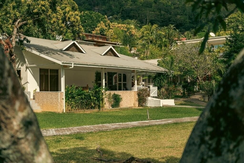 Зображення Beau Vallon Bungalows 3*