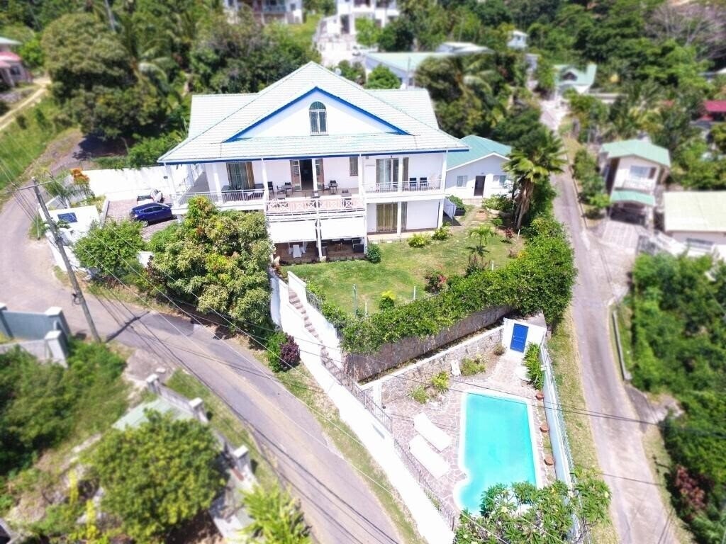 Отель Villa Roscia 2*