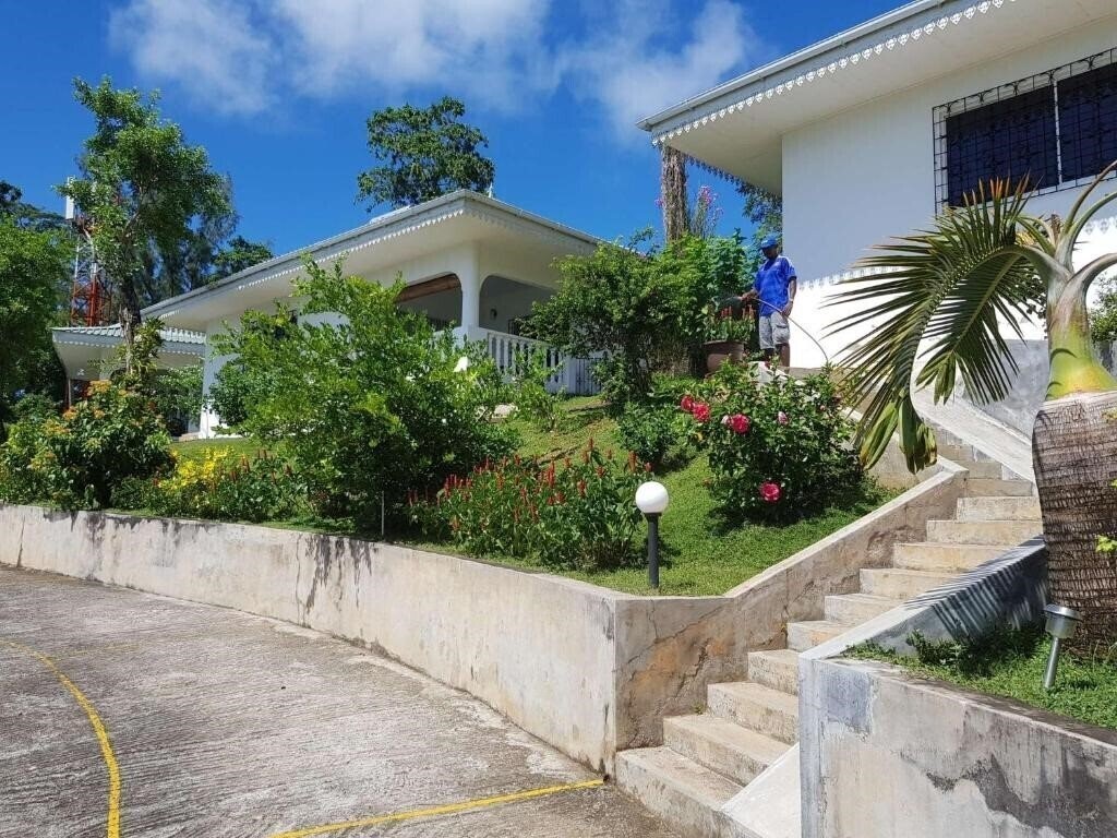 Фото Chepsted Chalets 3*