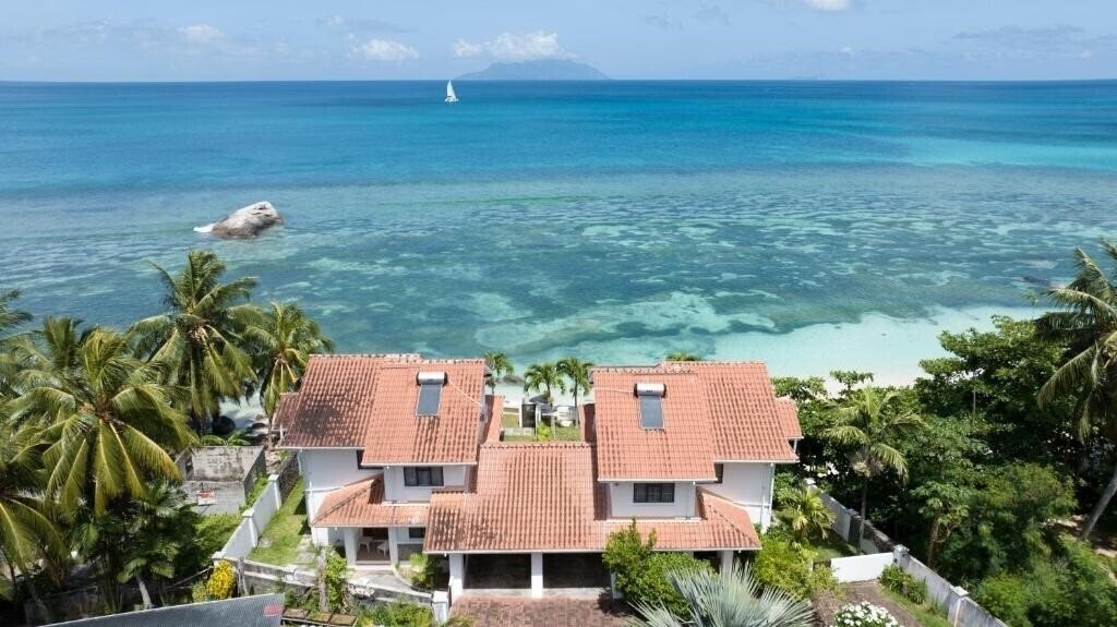Фото Ocean View Villa 5*