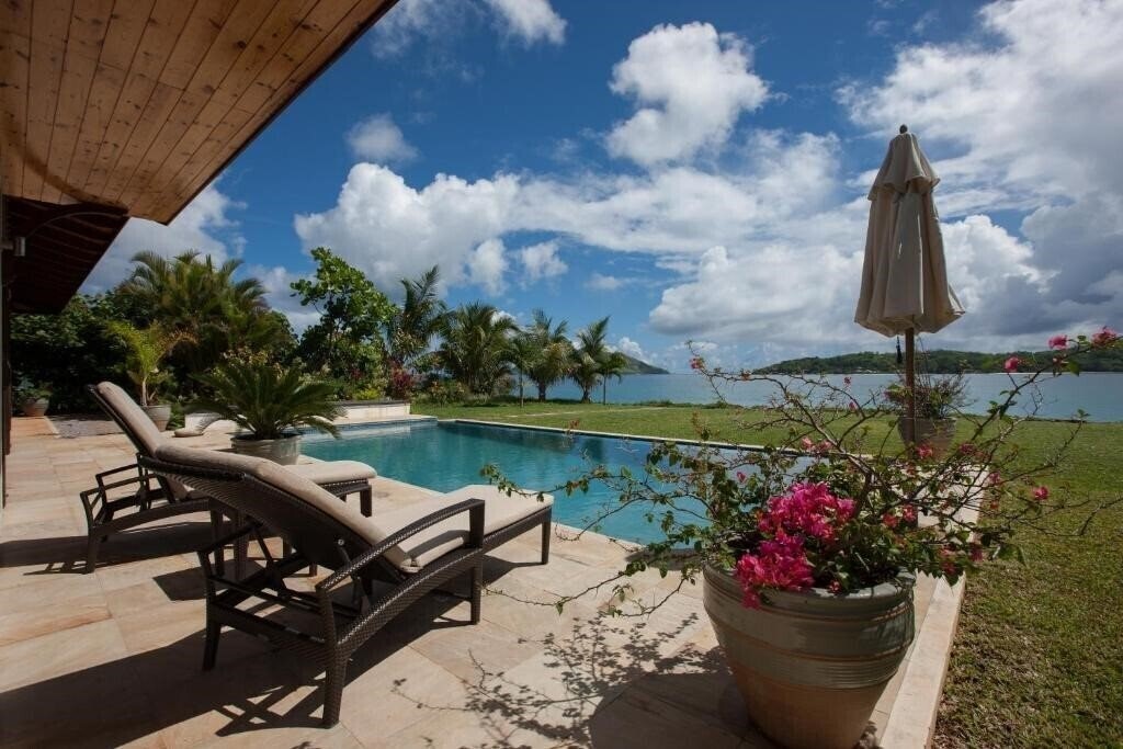 Отель Tres Belle Villa Seychelles 5*