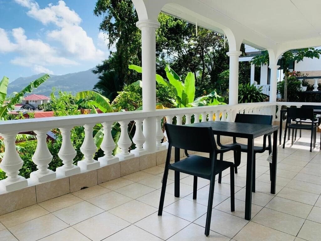 Отель Oceanic View Apartment 4*