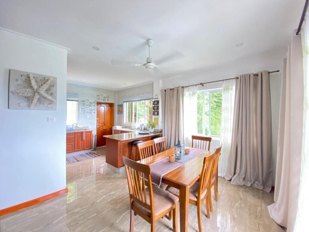 Изображение Dusk To Dawn 3*