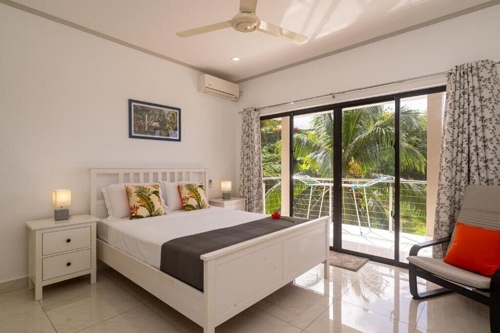 Фотография East Horizon Self Catering 3*