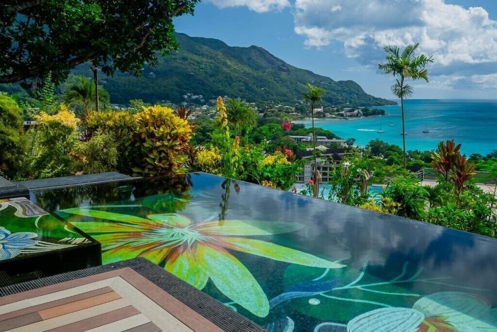 Отель Gardens Hill Resort & SPA 5*