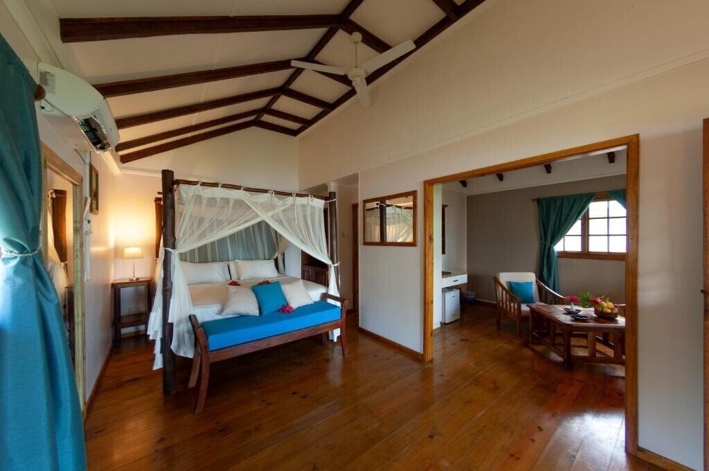 Отель Iles Des Palmes 3*