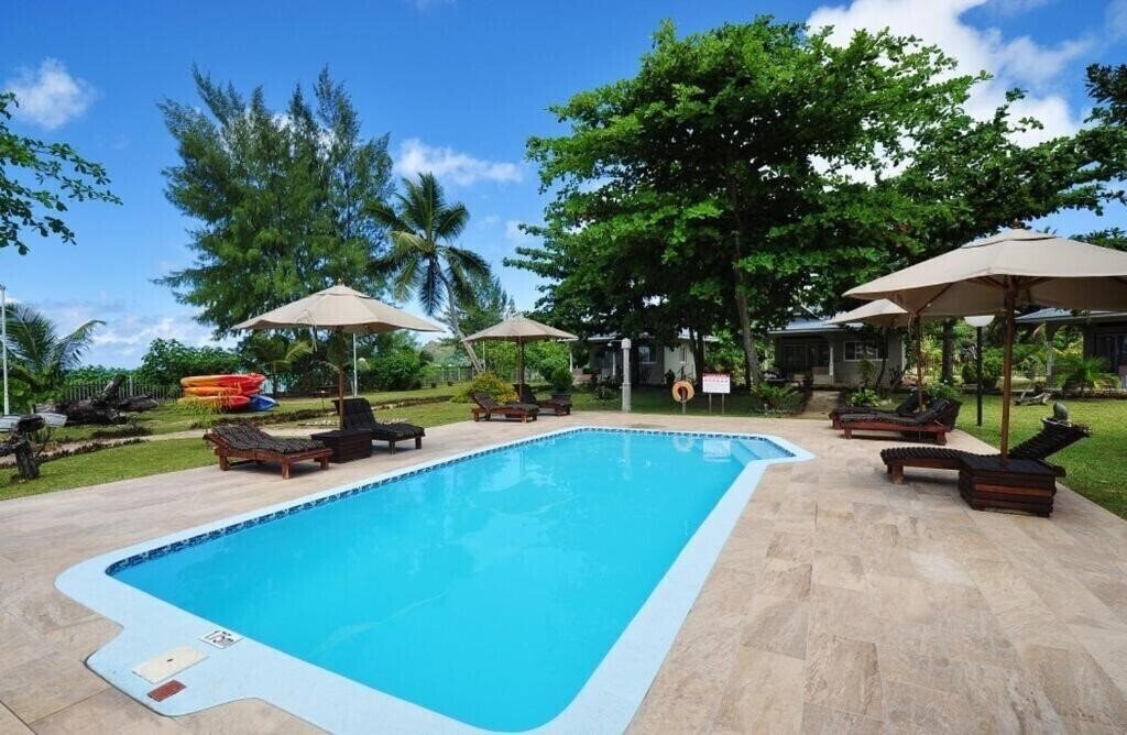 Отель Cote D’Or Footprint Chalet 3*