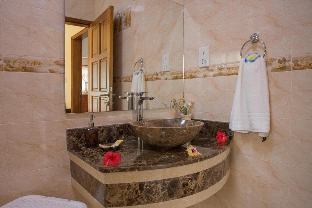 Фото Seashell Beach Villa 4*