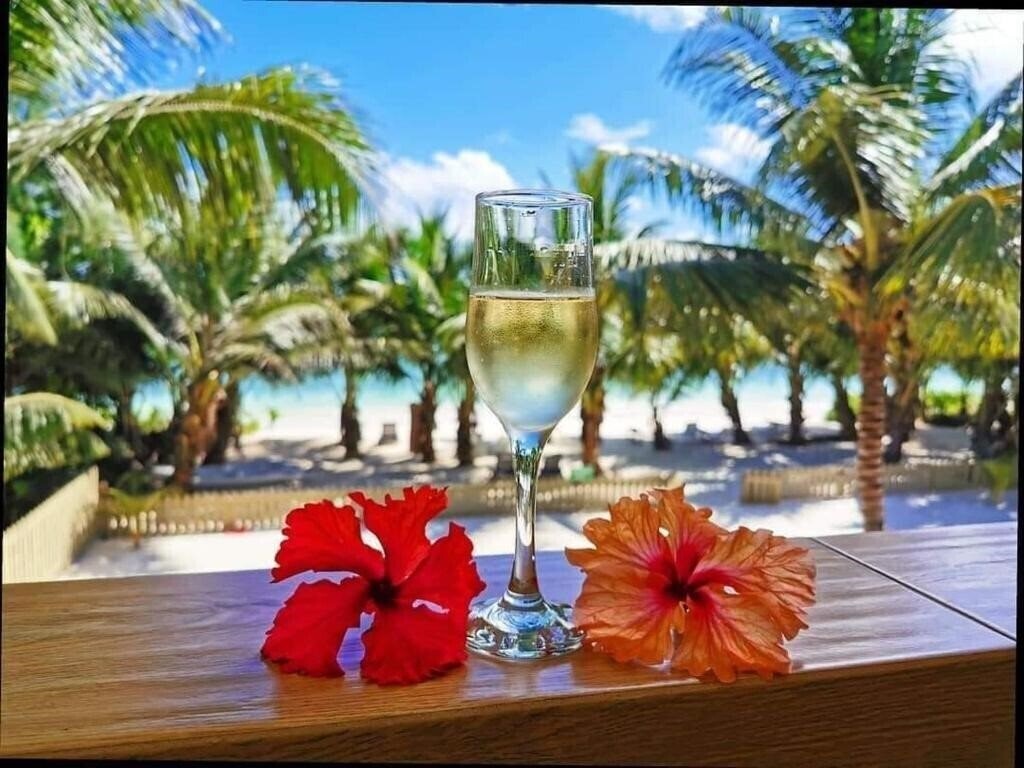 Фотографія Seashell Beach Villa 4*