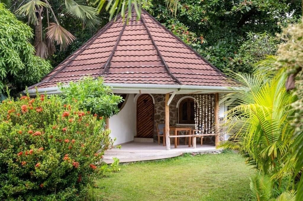 Изображение Bliss Hotel Praslin 3*