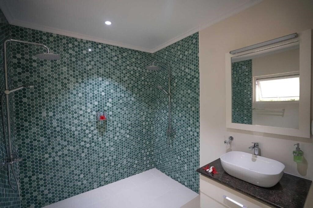 Фотографія Villas De Mer Hotel (ex. Villa De Mer) 3*