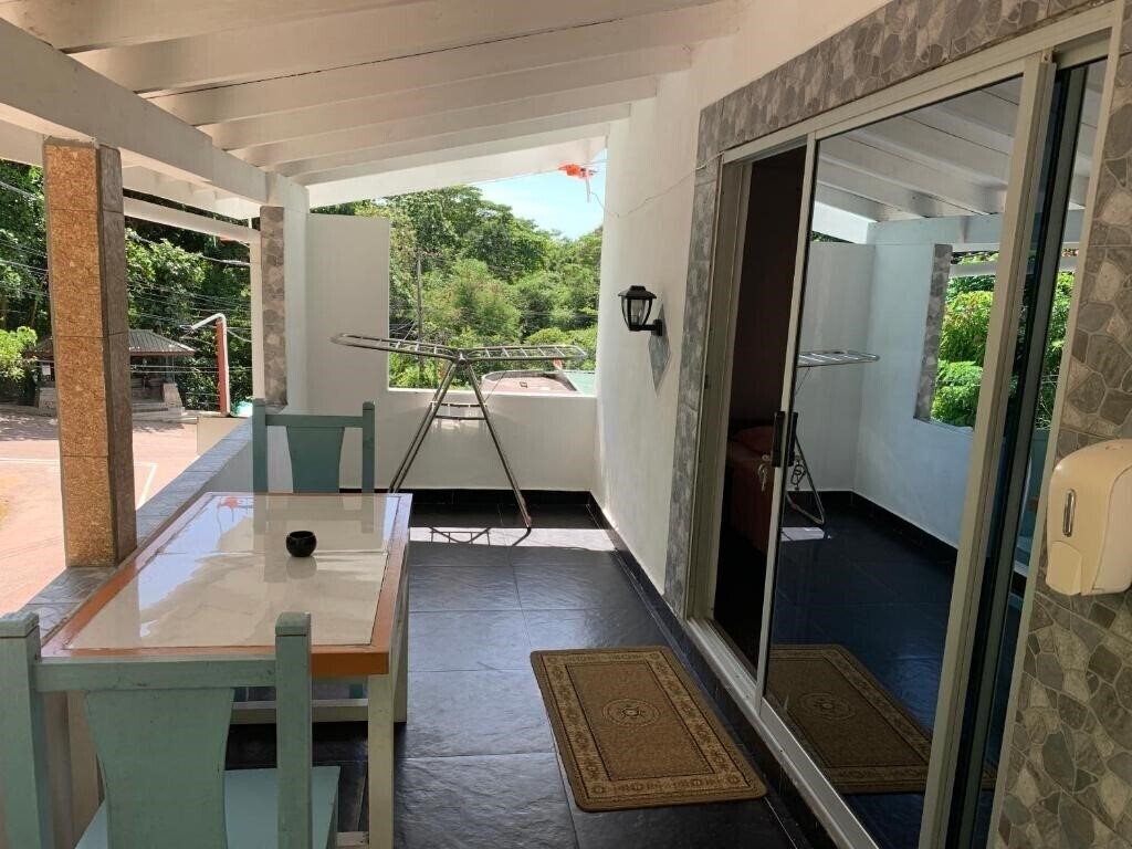 Готель Villa Manoir 2*