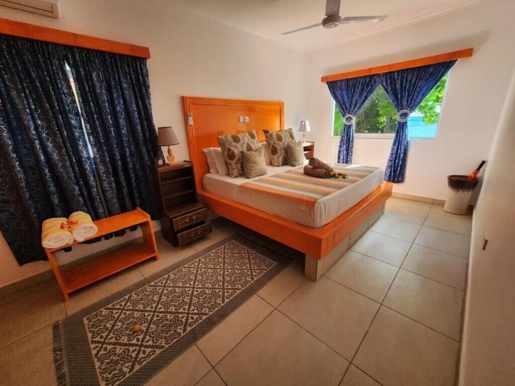 Фотография Villa Admiral 3*