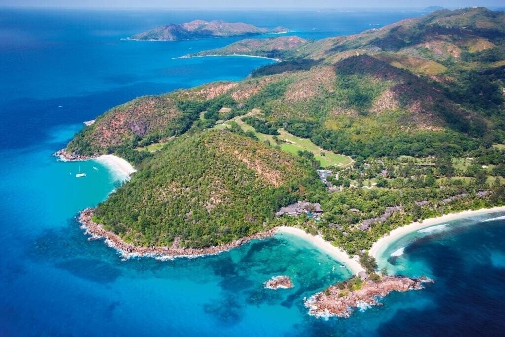 Отель Constance Lemuria Praslin Seychelles 5*