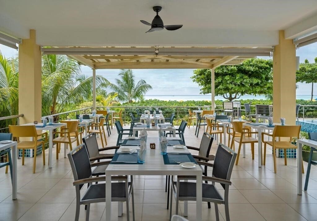 Фотографія Acajou Beach Resort 4*