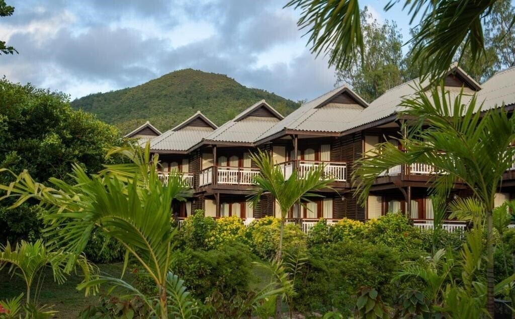 Изображение Acajou 4*