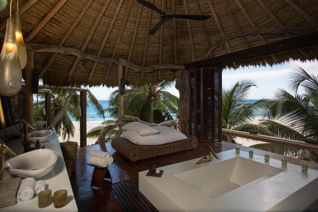 Фотографія North Island - Seychelles 5*