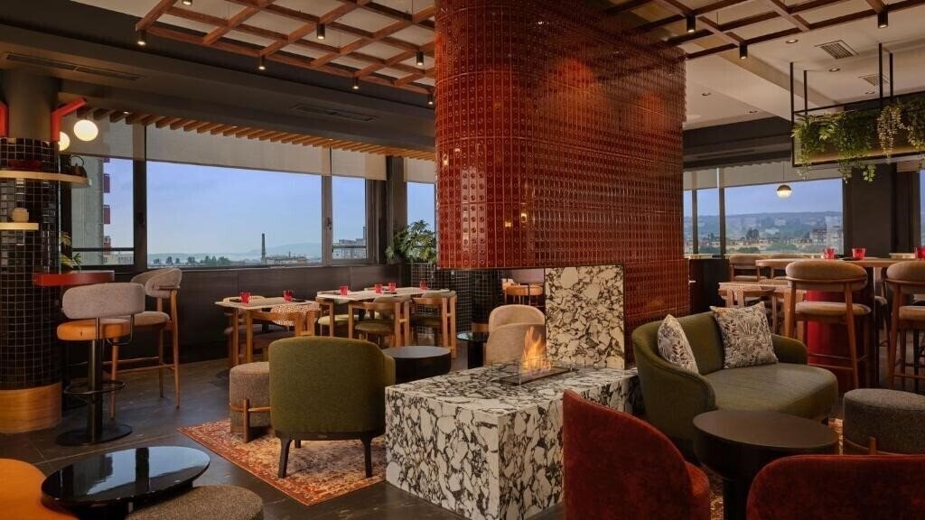 Фото 88 Rooms Hotel 4*