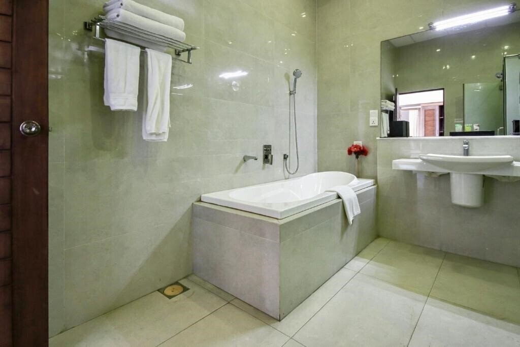 Фото Garton's Cape 4*