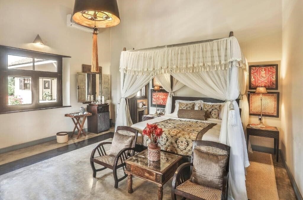 Изображение Villa Mayurana by Edwards Collection 5*