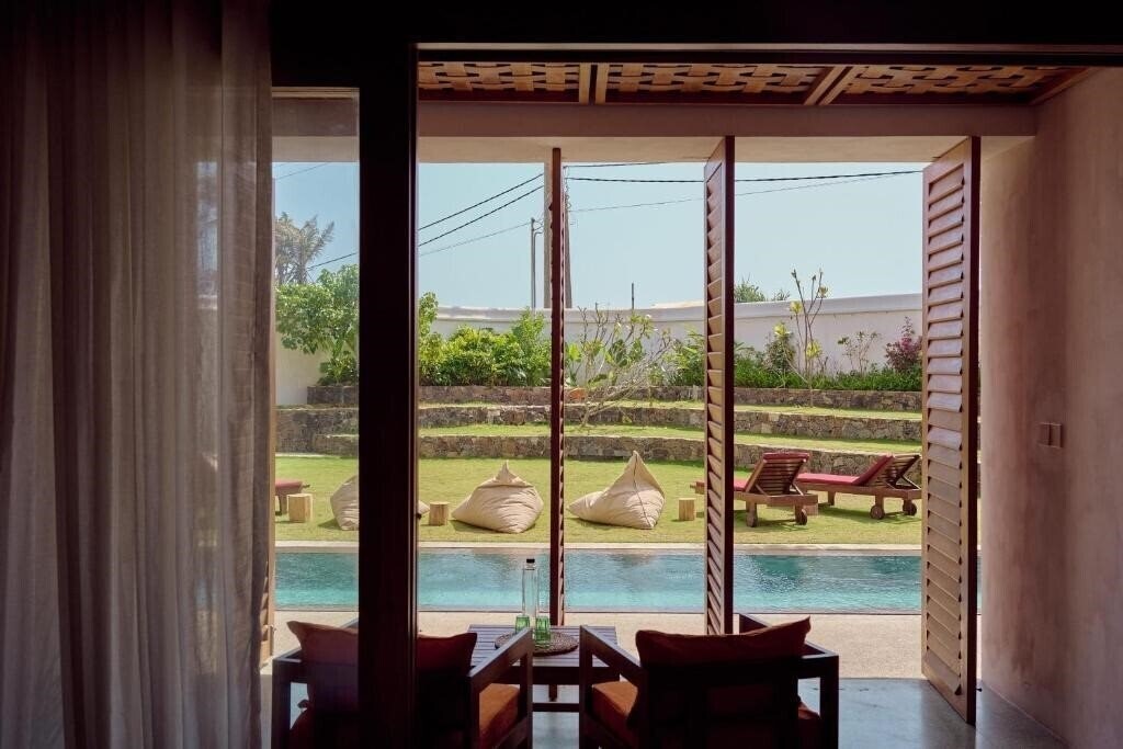 Готель Unu Boutique Hotel (Adults Only) 3*