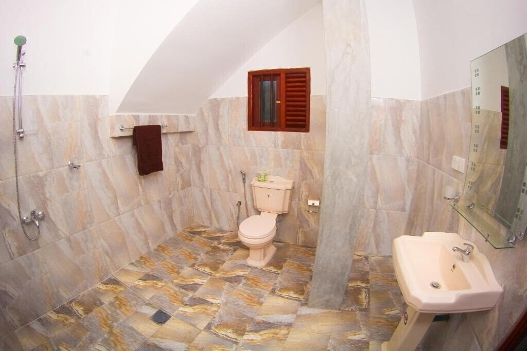 Фотография Mother'S Place Nimala 3*