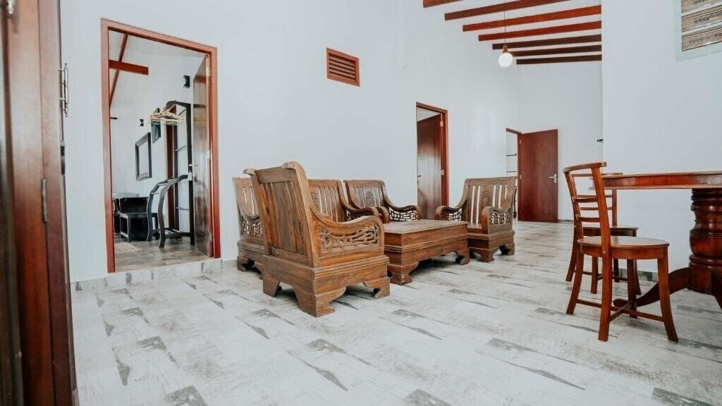 Картинка Mother'S Place Nimala 3*