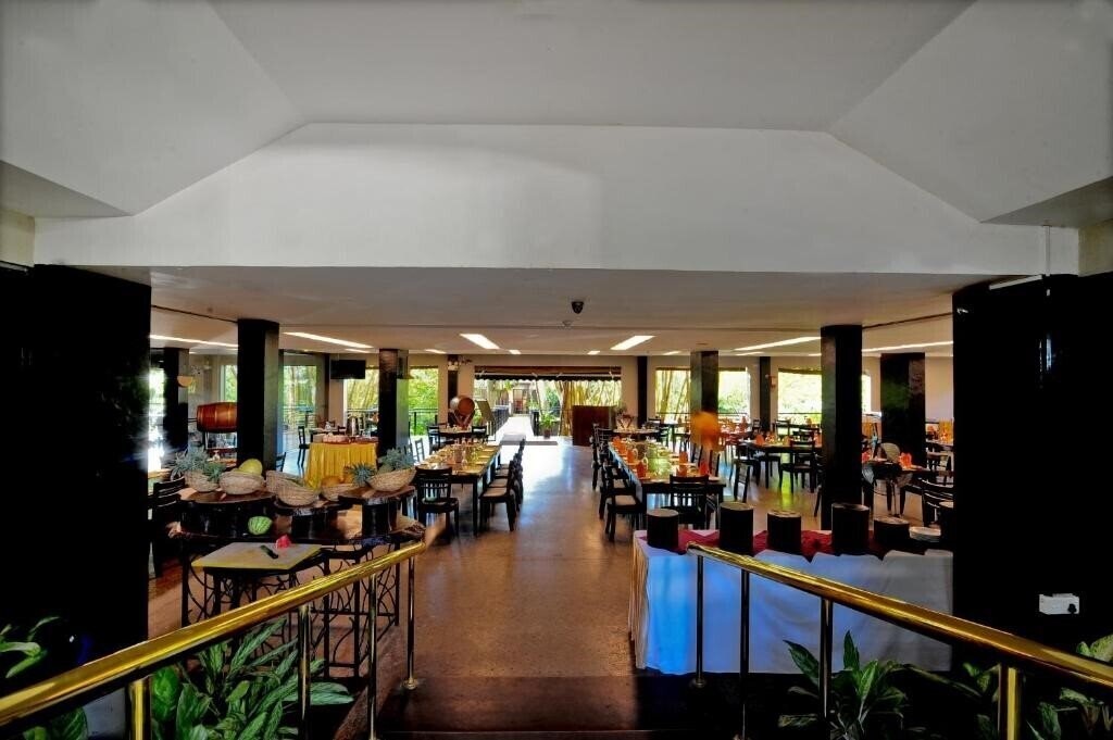 Фотографія Grand Udawalawe Safari Resort 3*