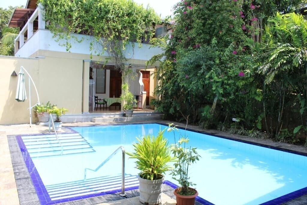 Фото Villa Tara 4*