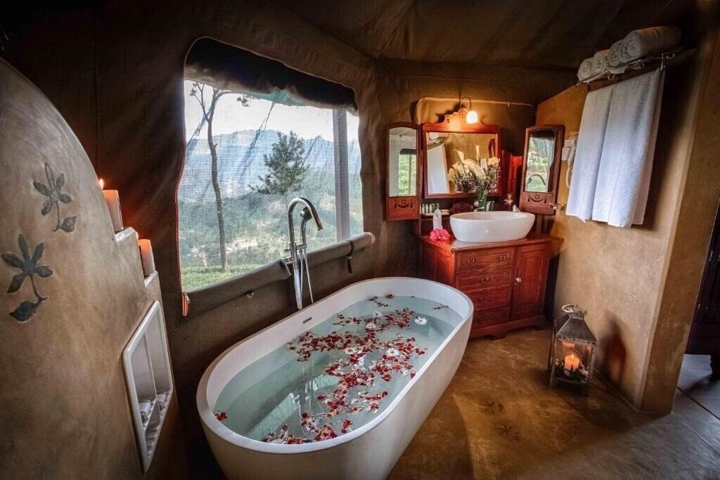 Фото Madulkelle Tea & Eco Lodge 5*