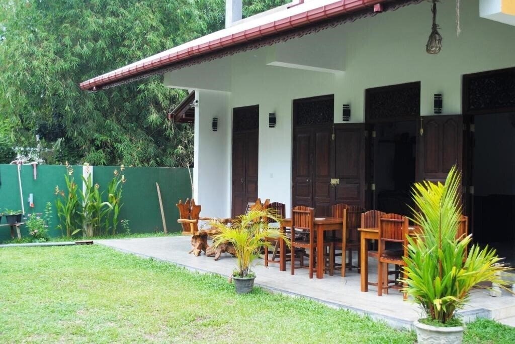 Фото Mary'S Palm Garden 3*