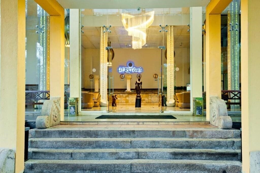 Фотография Heritage Hotel Anuradhapura 3*