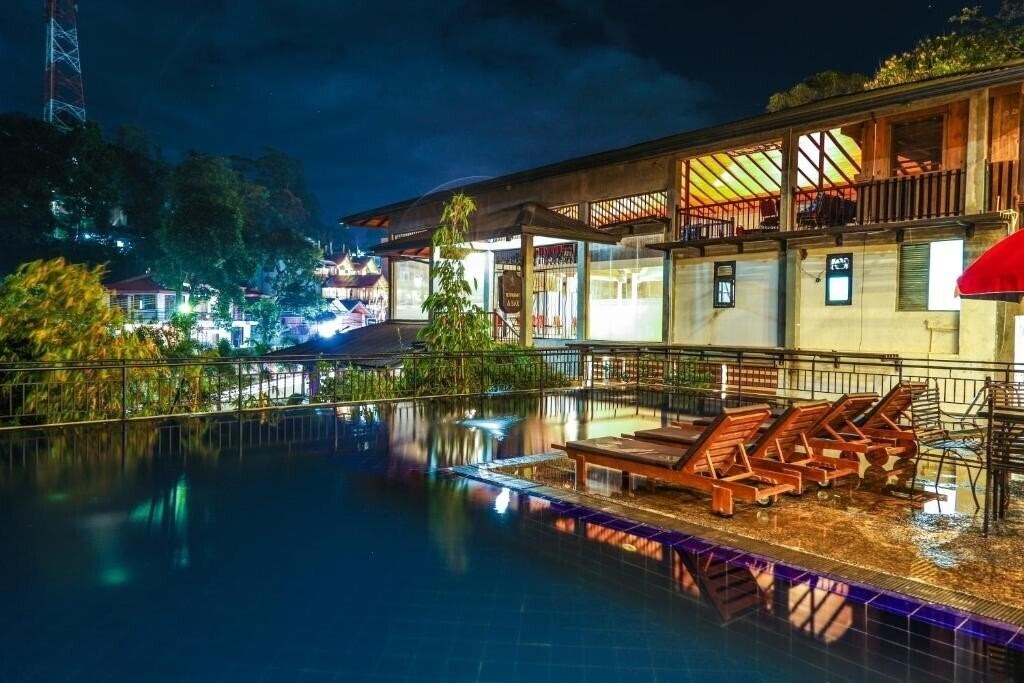 Готель Oak Ray Ella Gap Hotel + 3*