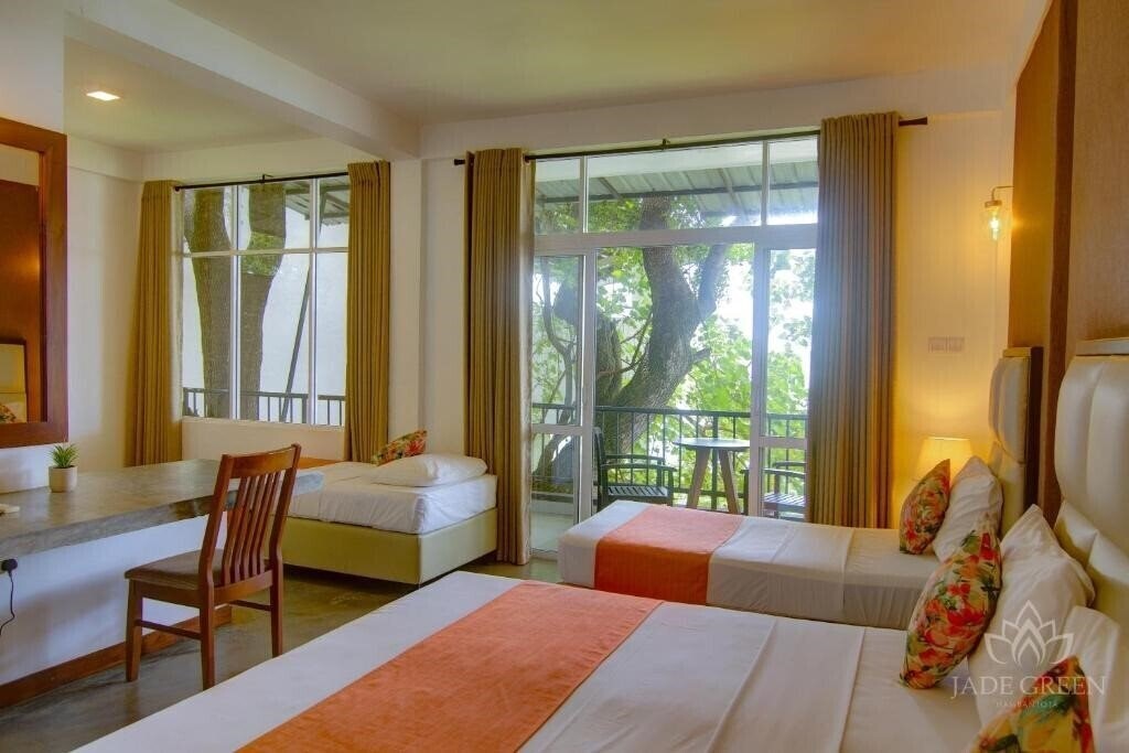 Фото Jade Green Hotel Hambantota 4*