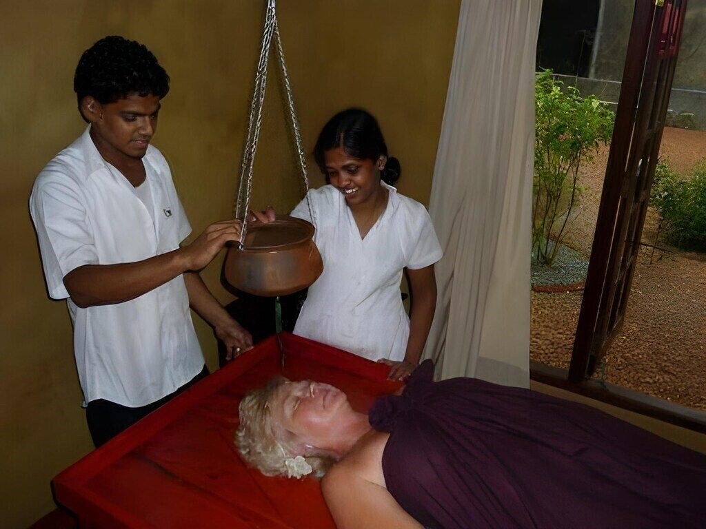 Фото Hotel Bendota Village 3*