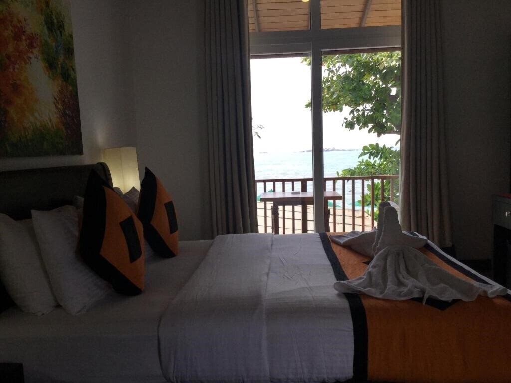 Фото Joes Unawatuna 3*