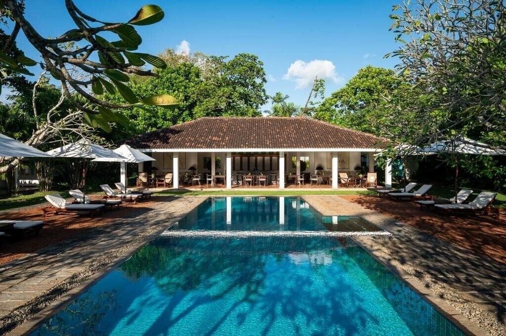 Готель Taru Villas Rock Villa Deluxe 5*